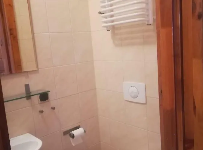 Pod Grapa Farmház *